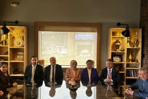 Bakan Göktaş Patersonda Türk toplumuyla buluştu