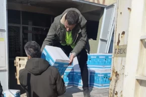 Mardin Artuklu Belediyesinden ihtiyaç sahiplerine ramazan paketi desteği