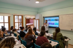 İBB Gençlik Ofislerinde yılın ilk eğitimleri sürüyor