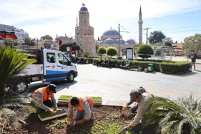 Antalya 4 milyon yazlık çiçekle bahara hazırlanıyor