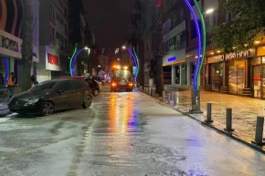 Çayırovada caddelerde bayram temizliği