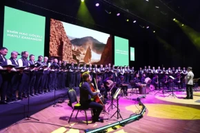 Konya Selçukluda ilahiler gönüllere dokundu