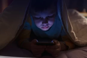 Aileden çocukları siber zorbalığa karşı koruyacak yeni uygulama