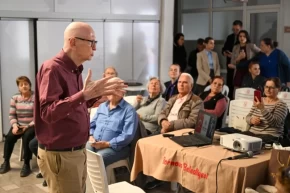 İzmirde Bornovanın çınarları yapay zekayla tanıştı