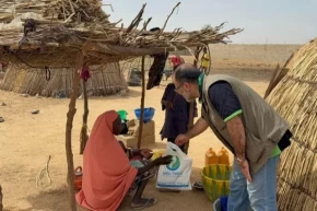 Help Yetimden Nijerya Kanoda savaş mağdurlarına kurban eti, zekat ve eğitim desteği