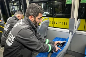 Bursa Büyükşehirden toplu taşıma araçlarına bayram temizliği