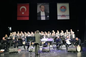 İstanbul Maltepede THM Korosundan Çanakkale konseri