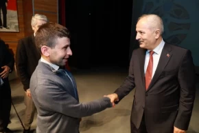 Gebzede belediye personeli bayramlaştı