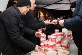 İzmitte Çanakkale Şehitleri anısına helva ikramı