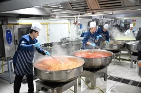 Bursa Ramazan bereketini paylaştıkça çoğalttı