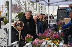 Manisa Büyükşehirden mezarlık ziyaretleri