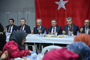 Bakan Uraloğlu ve Başkan Gençten Düzköye hizmet sözü