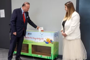 Kitap Kumbarası köy okullarında