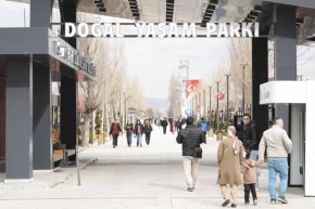 Başkentliler bayramı Büyükşehirin parklarında kutladı