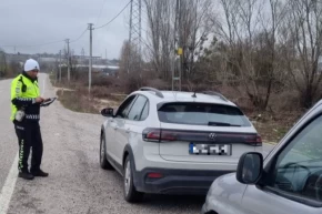 Bilecik Pazaryerinde trafik denetimleri aralıksız sürüyor