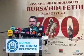 Bursanın fethinin 700. yılında anlamlı sempozyum... Bursanın tarihine ışık tutan sempozyum