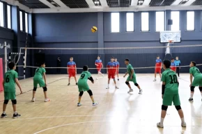 Konya Karatayda Kardeşlik ve Dostluk Voleybol Turnuvası başladı