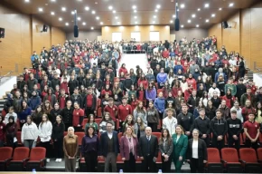 Trabzonda öğrencilere hukuki farkındalık eğitimi