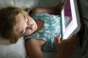 Dijital ekranlar emzik gibi kullanılmamalı