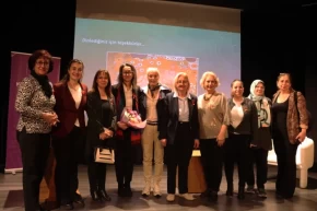 İstanbul Maltepede otizm farkındalık gününe özel seminer