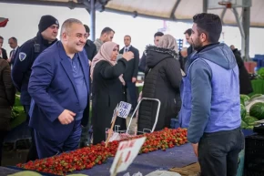 Ankara Keçiörende Başkan Özarslandan pazaryeri ziyareti