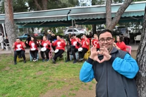 İzmir Bornovada +1 Down Kafede anlamlı buluşma