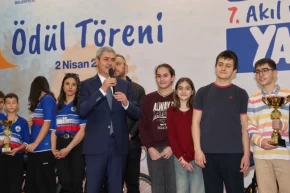 Konya Selçukluda ödüller sahiplerini buldu