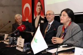 Osmangazide Bursanın Yedi Yüzü sempozyumu başladı