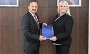 Anahtar Parti İl Başkanı Küçükten İl Genel Meclis seçimleri tepkisi