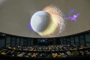 Mersinde planetaryum çocukları evrenle buluşturuyor