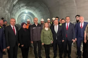 Bakan Uraloğlunda T26 tüneli sahasında kritik inceleme