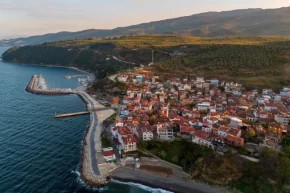 Anayasa Mahkemesi aykırılık bulmadı Nüfusu 2 bin altına düşen belediyeler köye dönüştürülebilecek