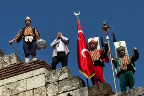 Bursanın Fethinin 700. yılı coşkuyla kutlandı