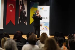 İstanbul Beylikdüzünde aile ve çocuk gelişimi söyleşisi
