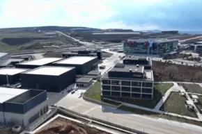 Savunma sanayiinde önemli bir eşik... Roketsandan milyar dolarlık yatırım