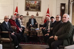 İzmir Çiğli Yaka Kentte Gençlik Merkezi temeli atılıyor