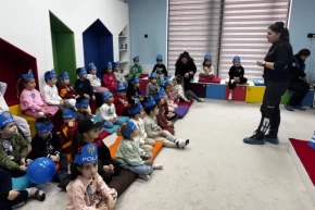 Kayseri Büyükşehirden miniklere polislik eğitimi