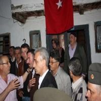 Şehidin yuvasına ateş düştü