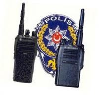 Polis telsizinde ilginç diyalog!