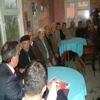 Oğlu da Köy Köy Geziyor