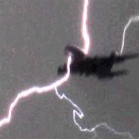 Havada yıldırım dehşeti!