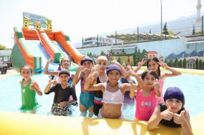 Bursada okul bahçesi tatil köyüne döndü