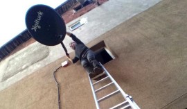 Kdz. Ereğlide Digitürke tepki.. Uydu alıcısını söktü, attı